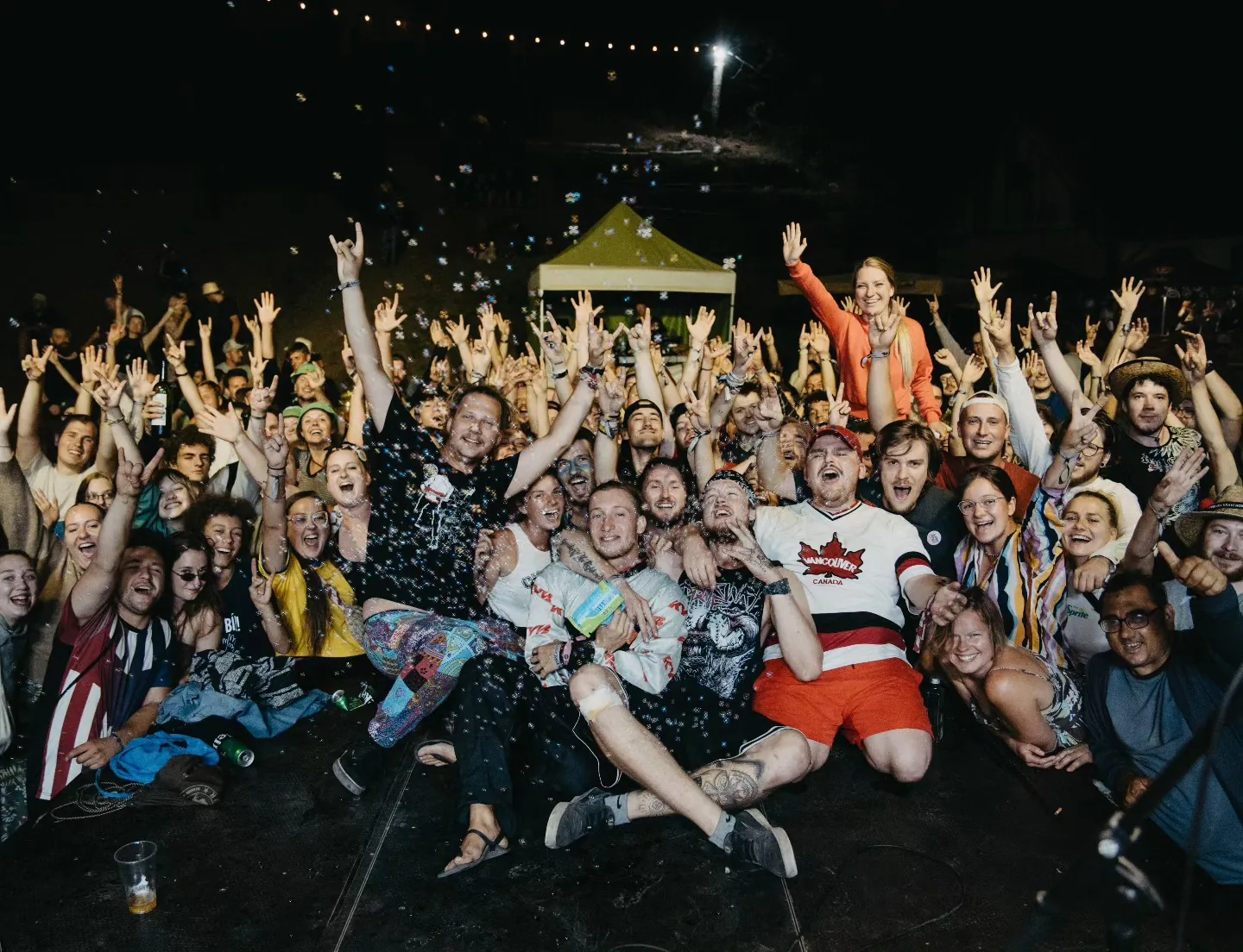 Aftermovka s davem · konfety